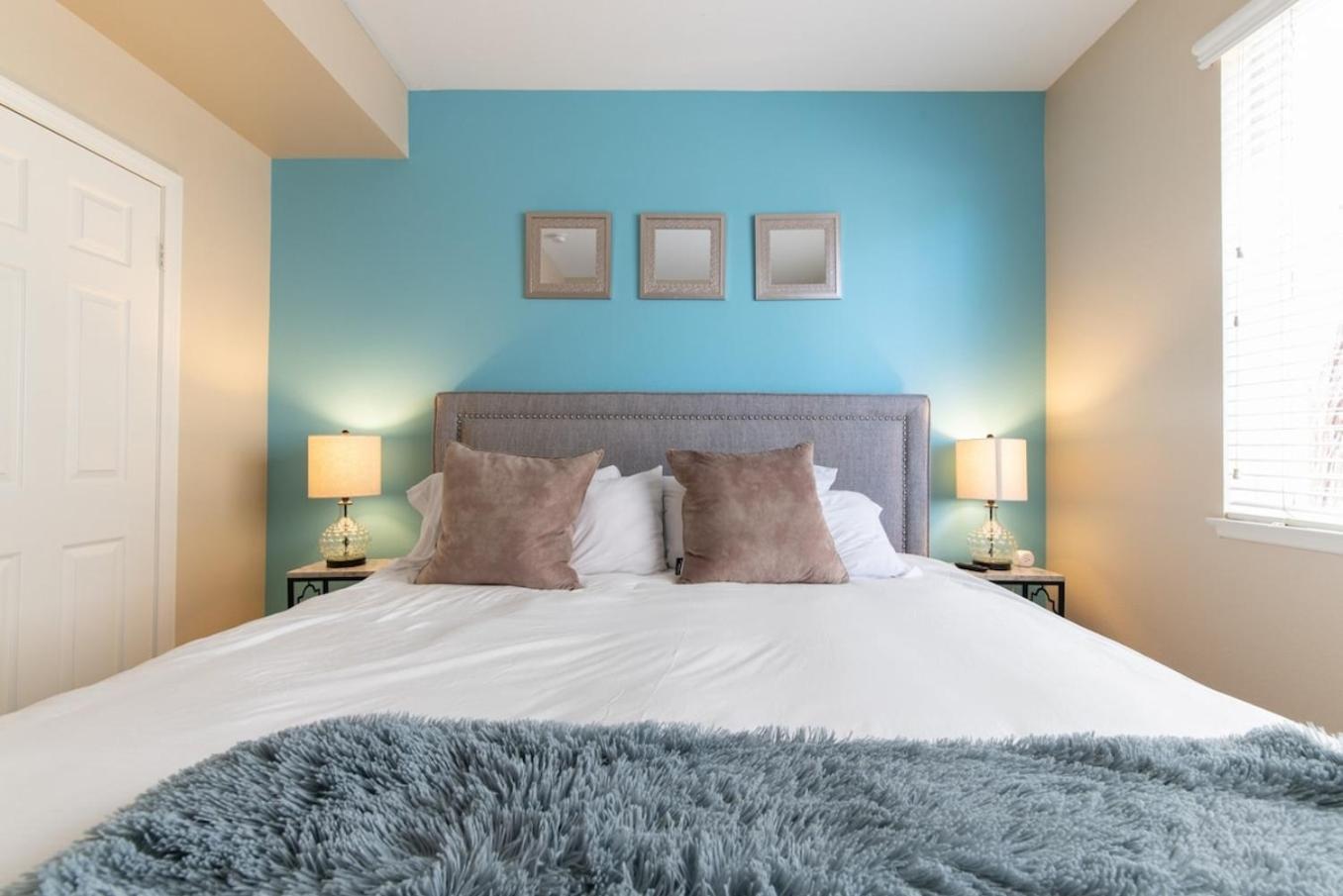 Apartment Luxury Suite, Fast Wifi, King Bed, Pool And *